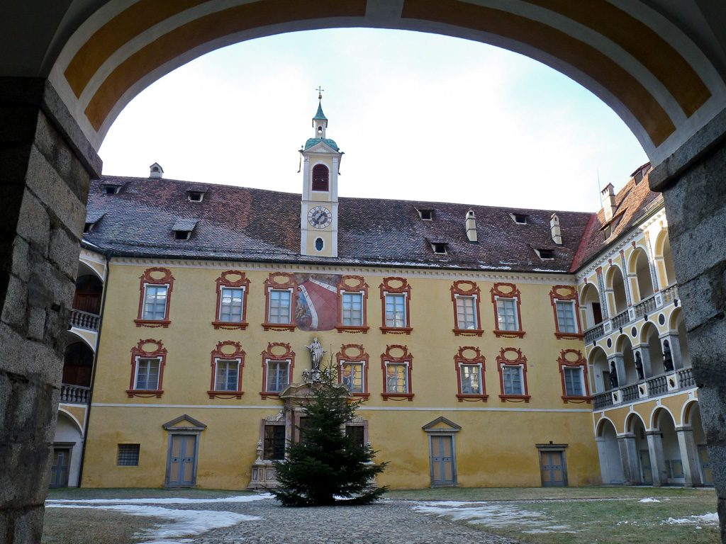 Blick in den Innenhof der Hofburg in Brixen