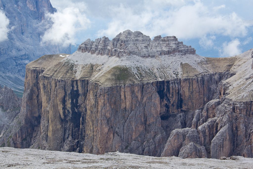 Auf der Wanderung zum Piz Boe in den Dolomiten