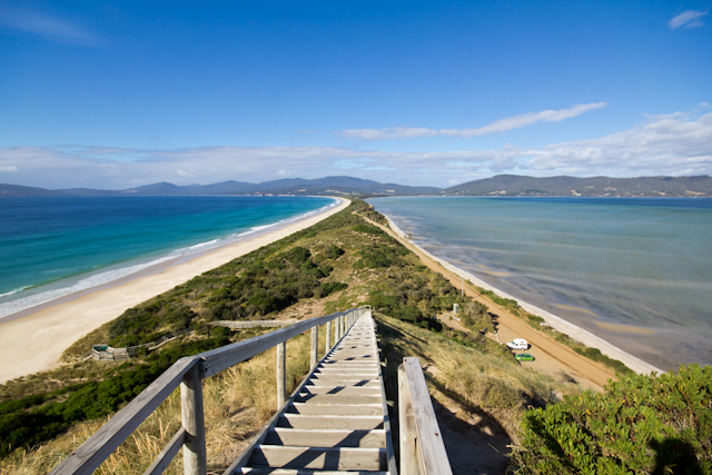 Aussicht über The Neck auf Bruny Island