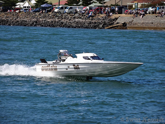 Powerboat Regatta in Devonport