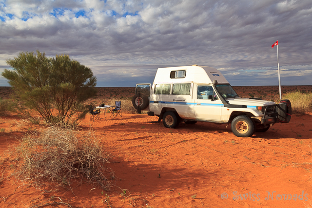 In der Simpson Desert haben wir uns eine Düne als Campingspot ausgesucht