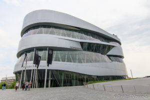 Read more about the article Besuch im Mercedes-Benz Museum in Stuttgart