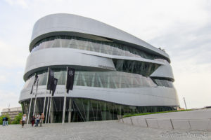 Mehr über den Artikel erfahren Besuch im Mercedes-Benz Museum in Stuttgart