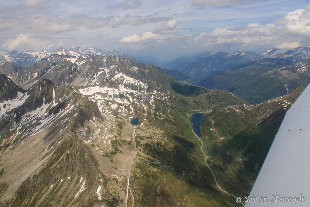 Auf dem Alpenrundflug Richtung Glarner Alpen