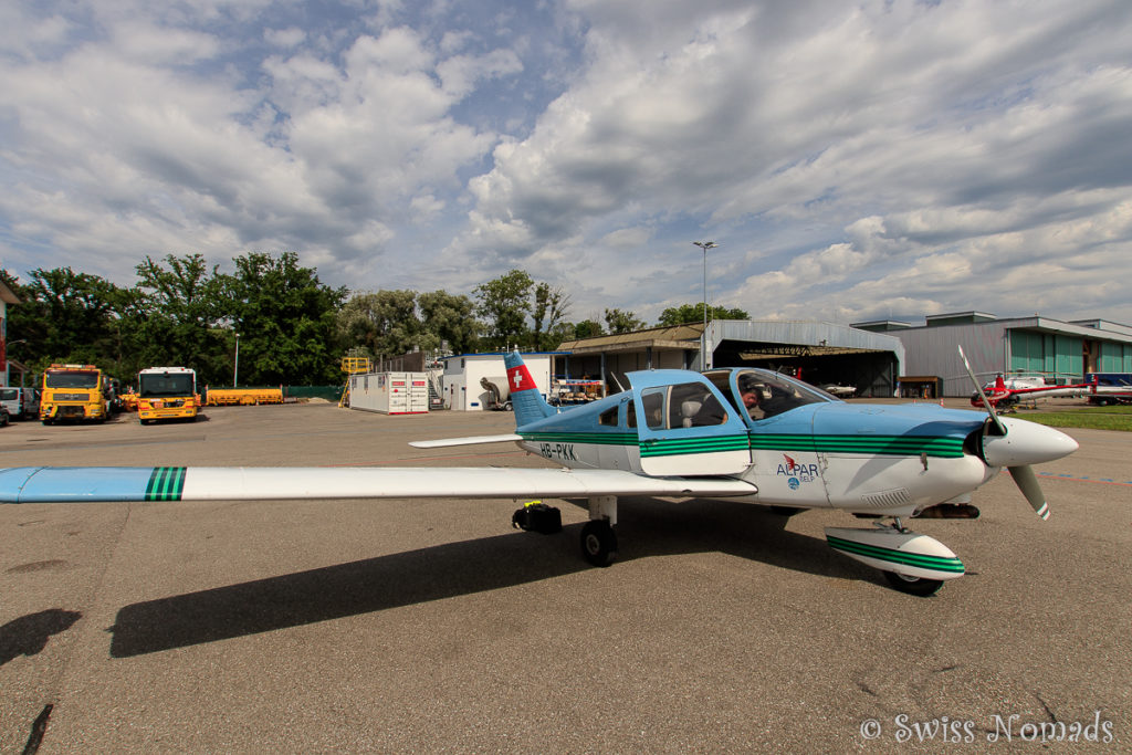 Die Piper PA 28 in Bern-Belp