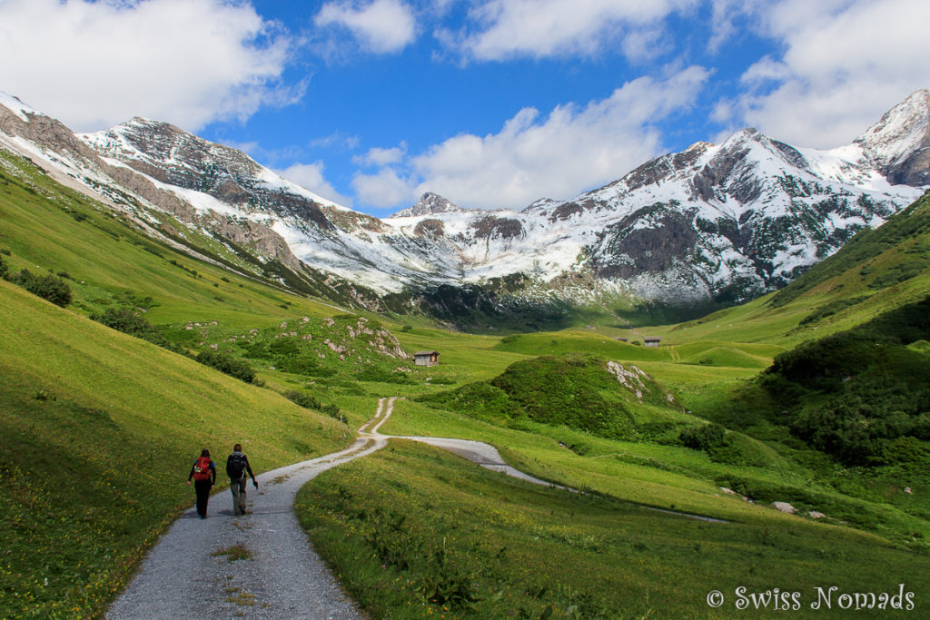 Auf dem Grünen Ring zurück ins Tal nach Zürs