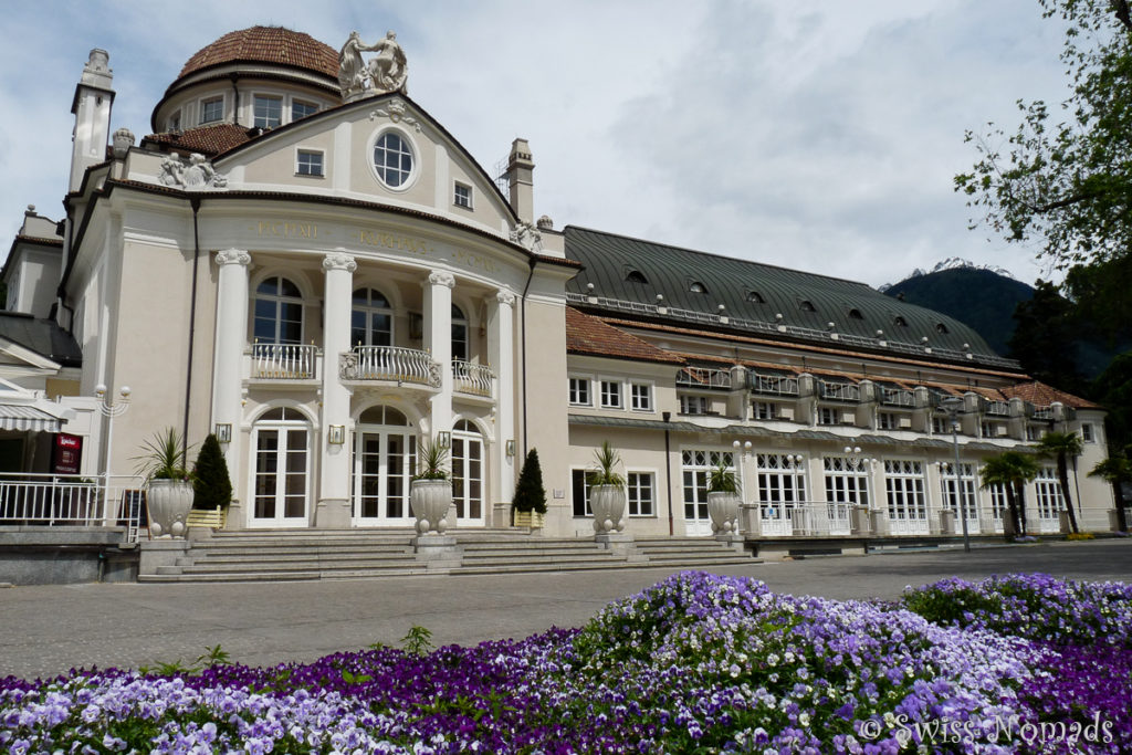 Das Kurhaus von Meran an der Passer-Promenade