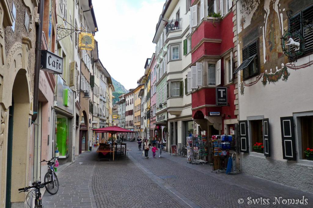 Die Laubengasse in Bozen lädt zum Flanieren ein