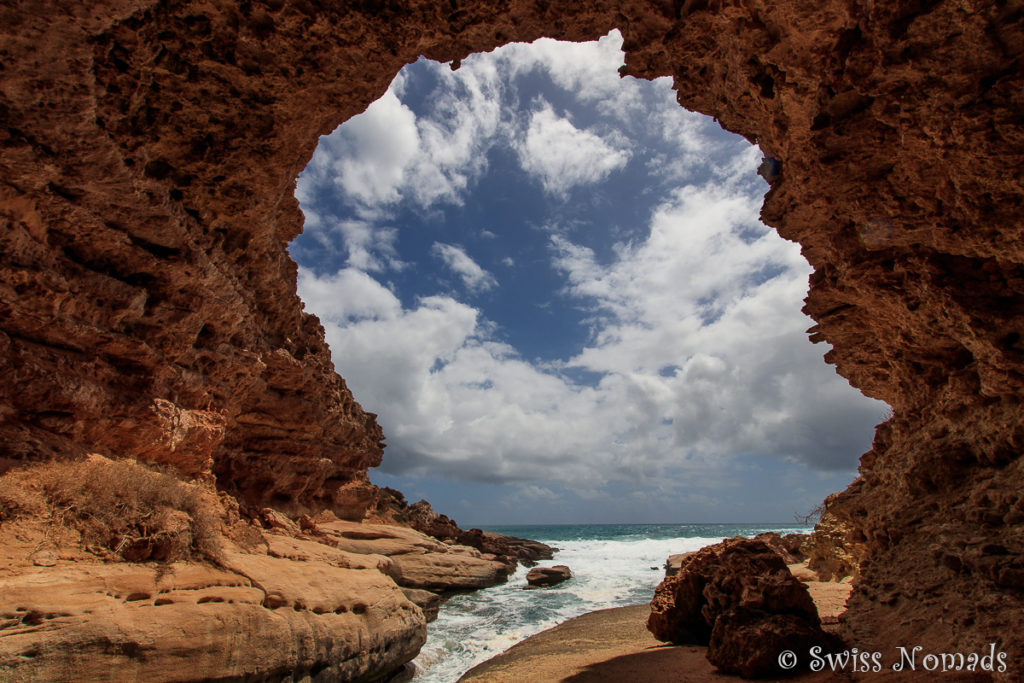 Die Talia Caves bei Ellsiton