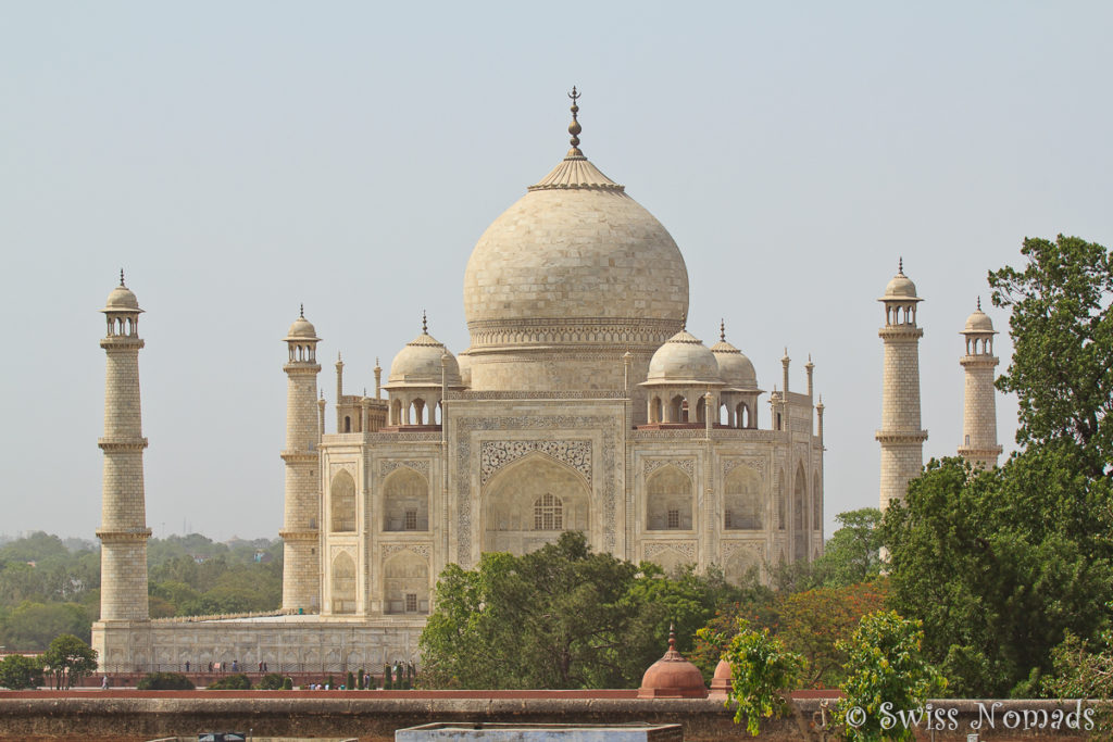 Die Aussicht auf das Taj Mahal von der Terrasse unseres Guesthauses