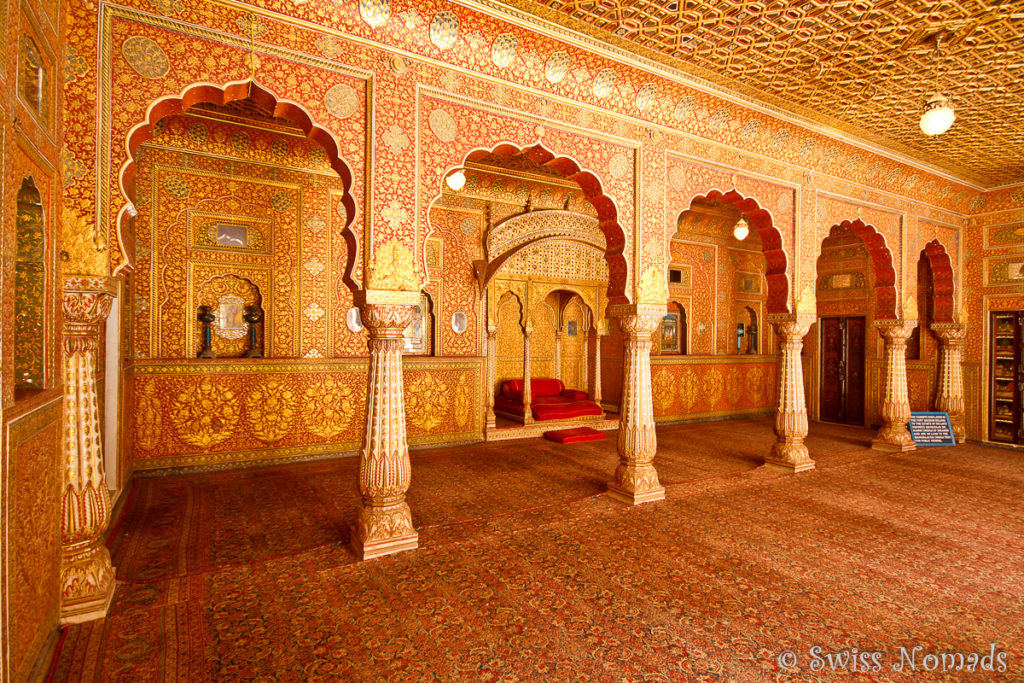 Die prunkvolle Audienzhalle im Junagarh Fort in Bikaner