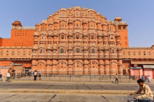 Mehr über den Artikel erfahren Sehenswürdigkeiten in Jaipur, der Hauptstadt von Rajasthan