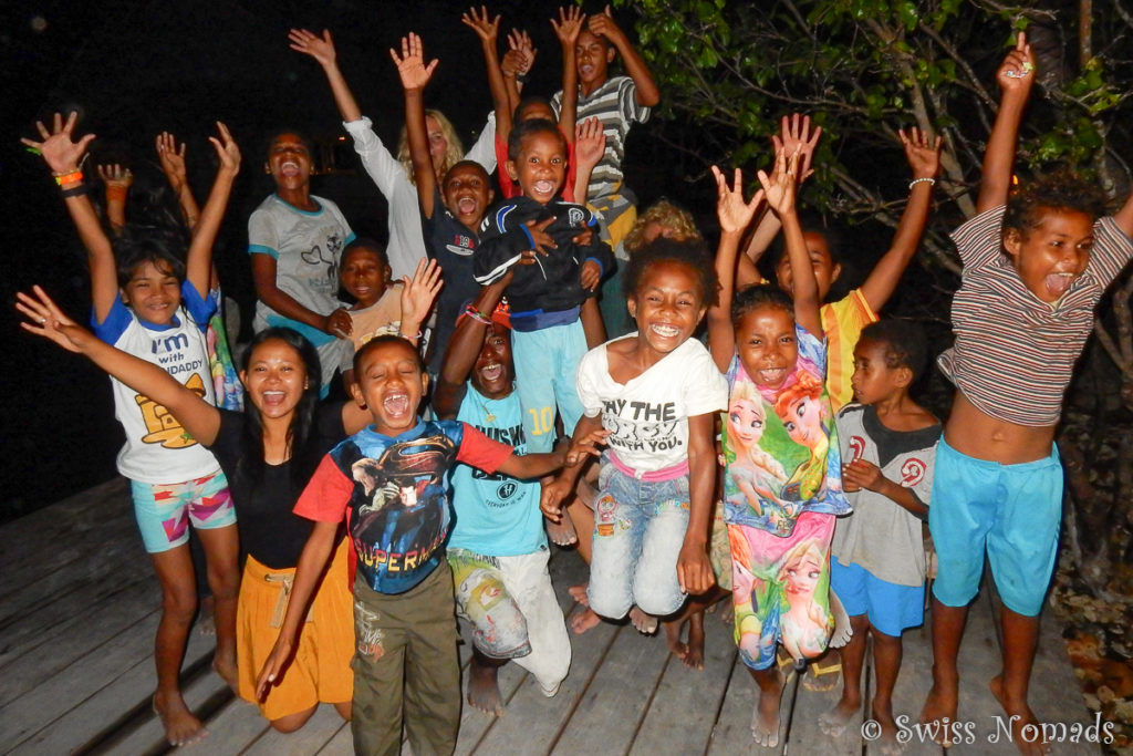 Die Lebensfreude der Kinder in Raja Ampat ist unbeschreiblich