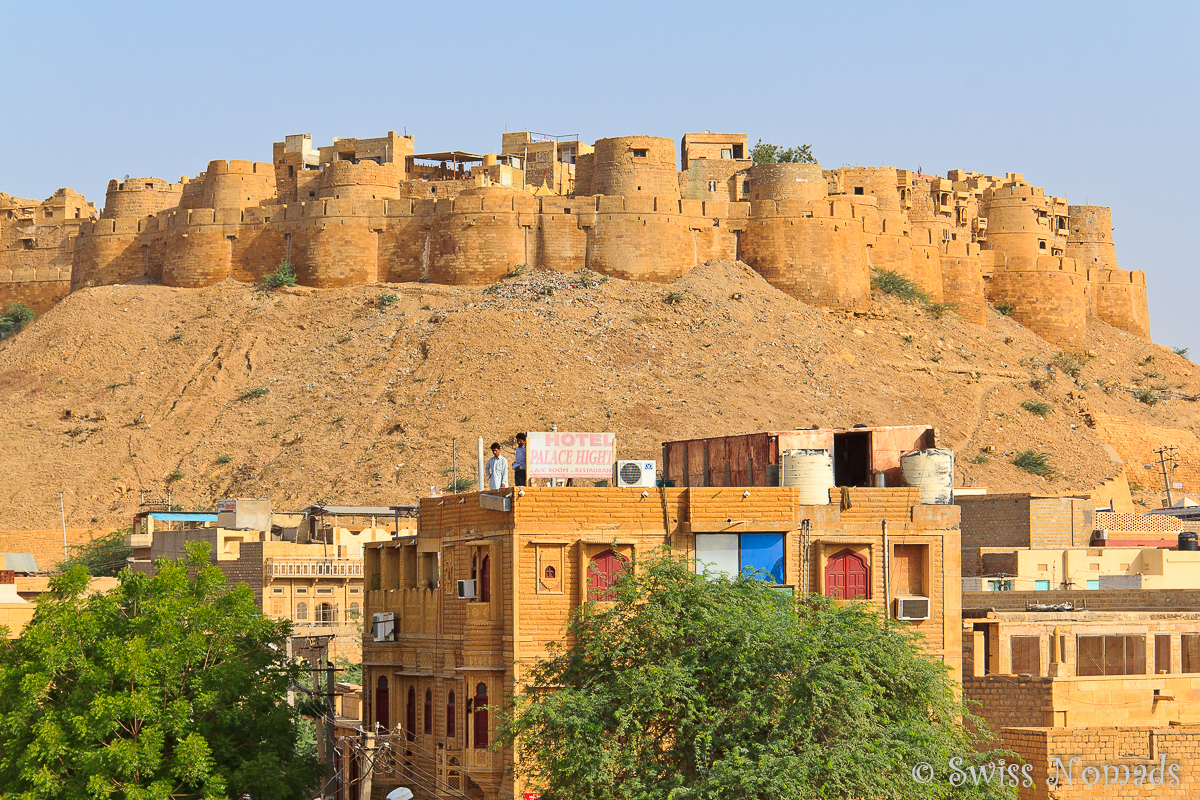 Read more about the article Jaisalmer in Rajasthan, die Goldene Stadt in der Thar Wüste