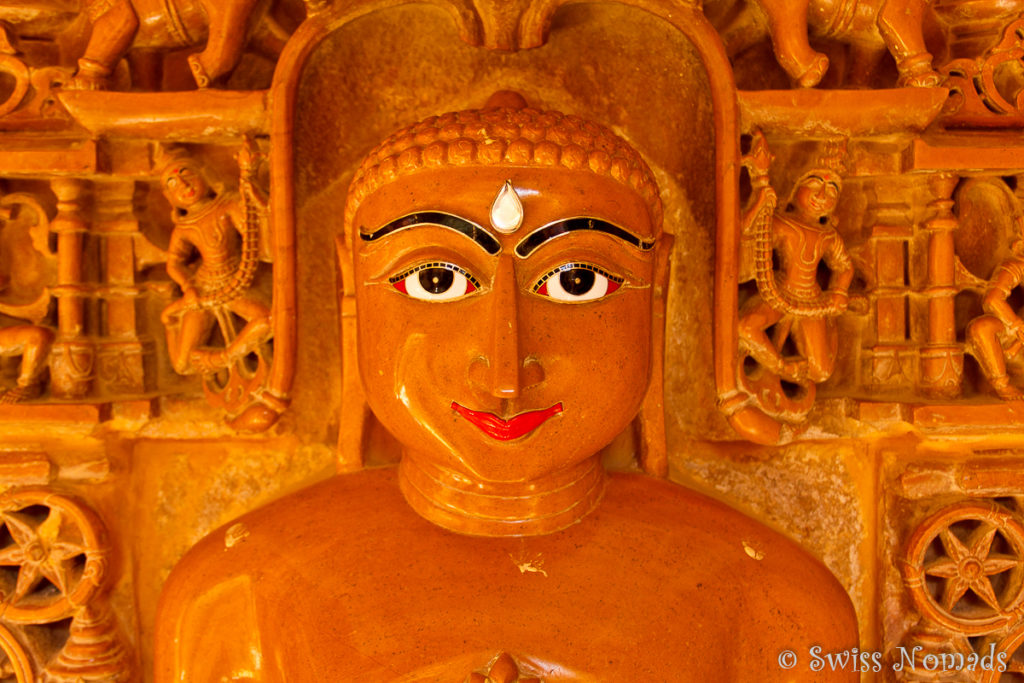 Buddha im Jain Tempel in Jaisalmer