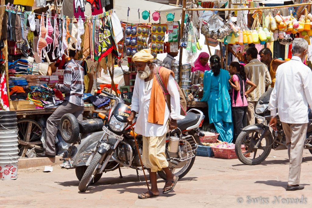 Auf dem Markt in Jodhpur herrscht buntes treiben