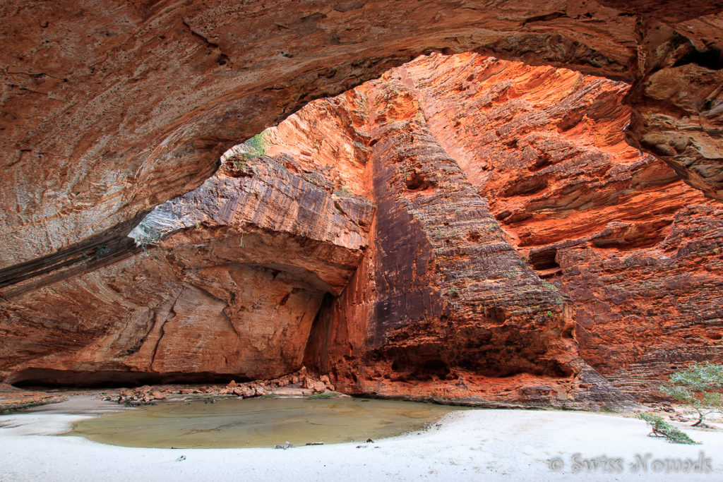 Der gewaltige Felsenkessel des Cathedral Gorge