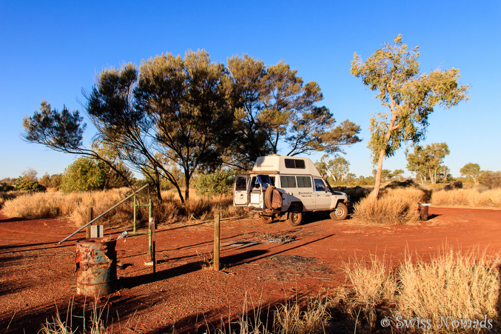 Schöner Stellplatz an der Geraldton Bore entlang des Gunbarrel Highway