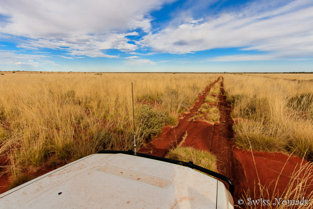 Wir fahren mit unserem Troopy entlang des Gunbarrel Highway