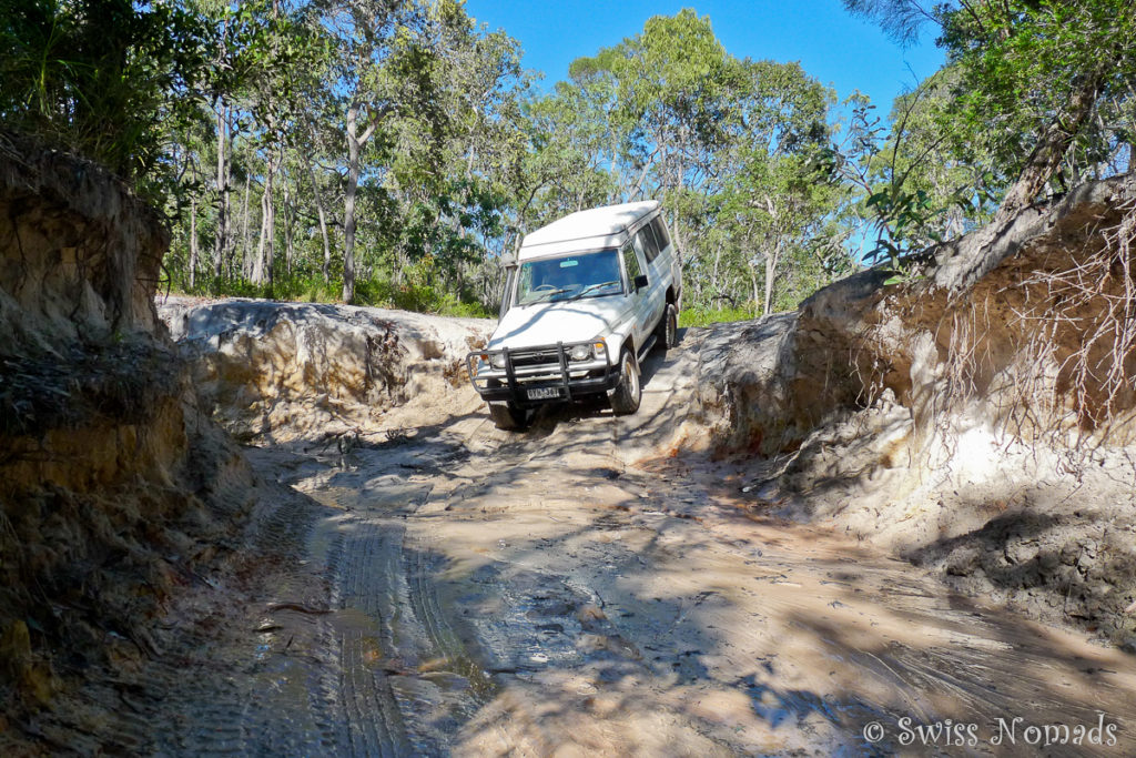 Die Flussdurchquerung beim Dalhunty Creek entlang des Old Telegraph Tracks