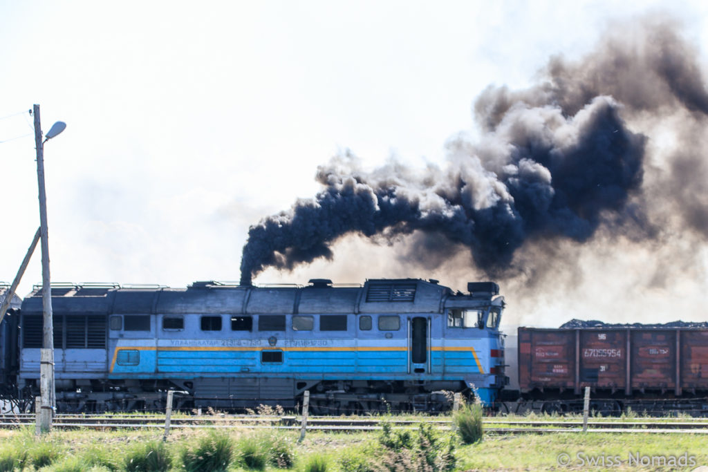 Unsere ersten Eindrücke aus der Mongolei Lokomotive