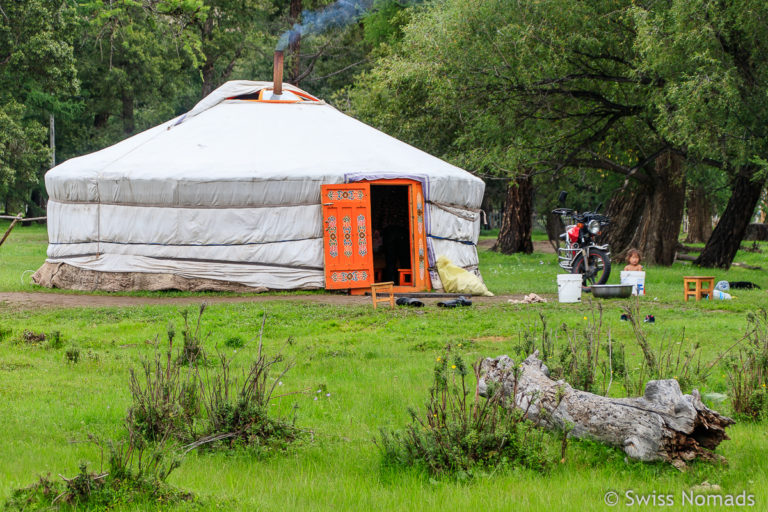 Unsere ersten Eindrücke aus der Mongolei Jurte