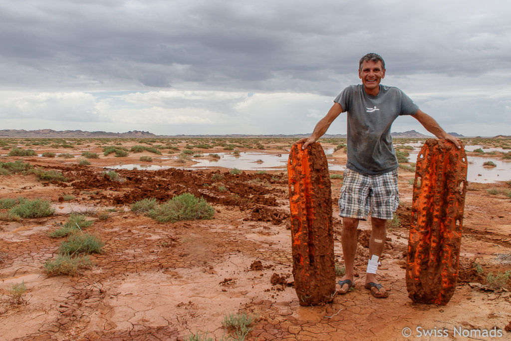 Maxtrax Sandbleche im Einsatz in der Gobi Wüste in der Mongolei