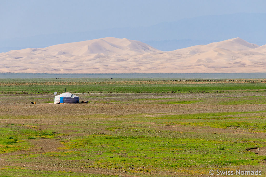 Die wunderschönen Khongoryn Els Sanddünen in der Mongolei