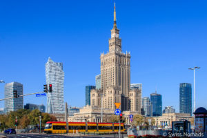 Mehr über den Artikel erfahren Top 10 Sehenswürdigkeiten in Warschau – Unsere Tipps und Highlights