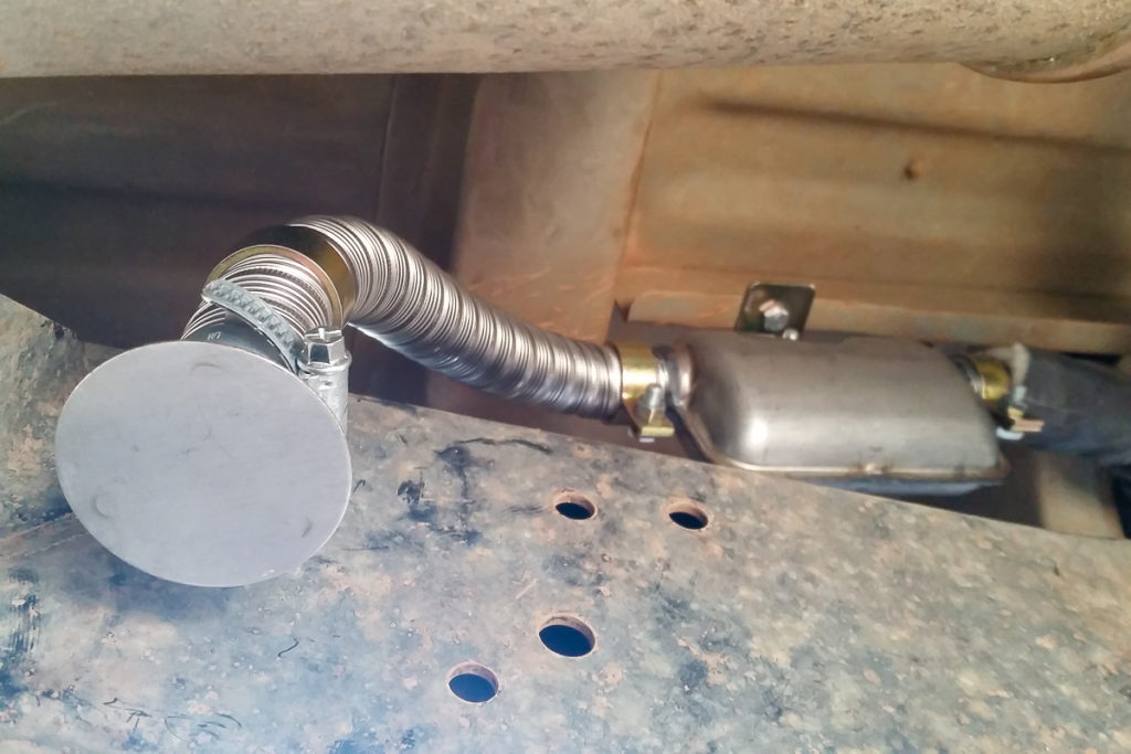 Autoterm Planar 2D Diesel Standheizung Auspuff Rohr