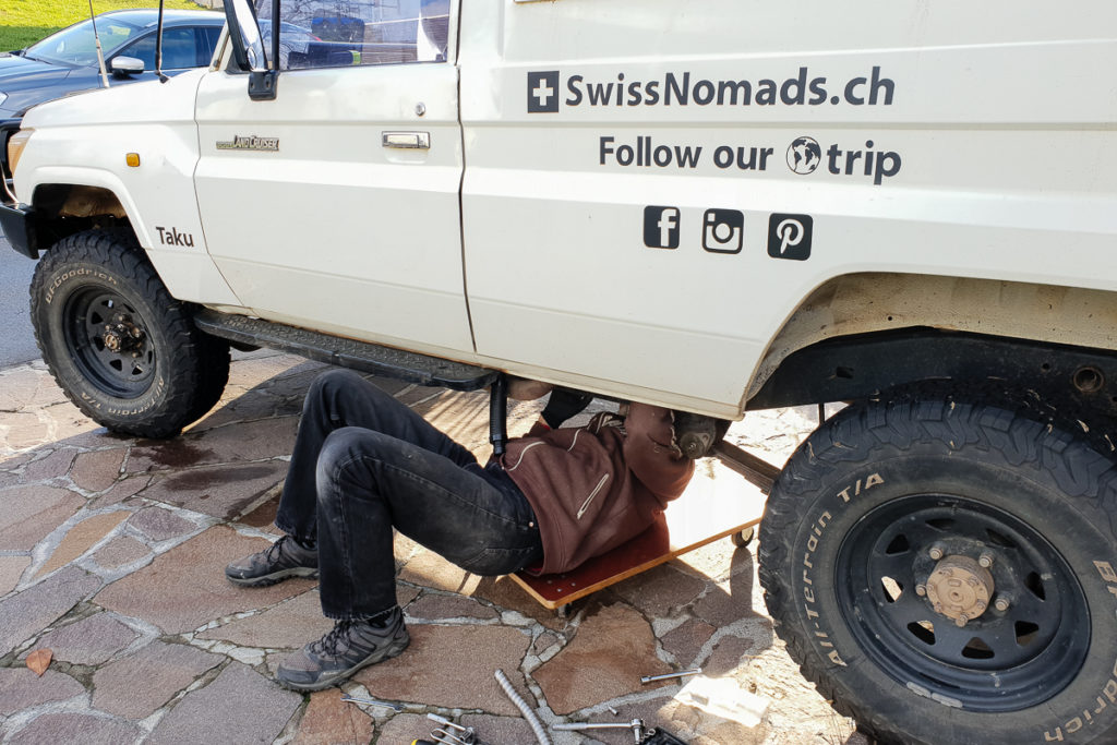 Einbau der Diesel Standheizung im Toyota LandCruiser