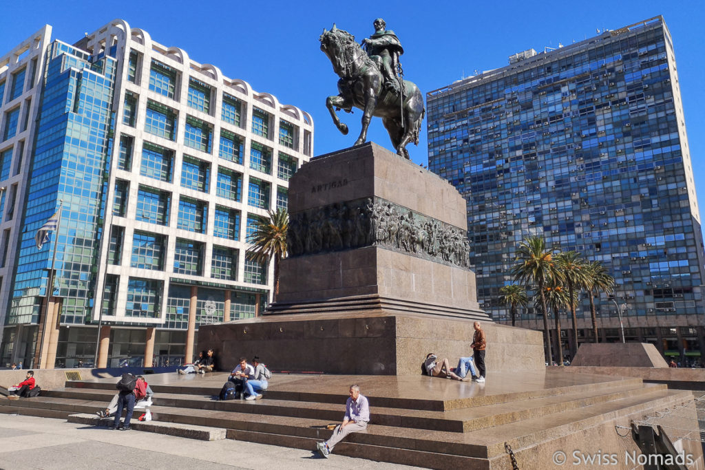 Artigas Statue und Mausoleum in Montevideo