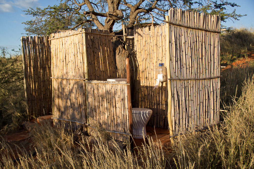 Outdoor Toilette im Red Dune Camp