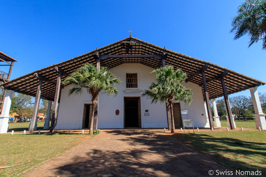 Die Kirche in Yagueron ist eine Sehenswürdigkeit in Paraguay