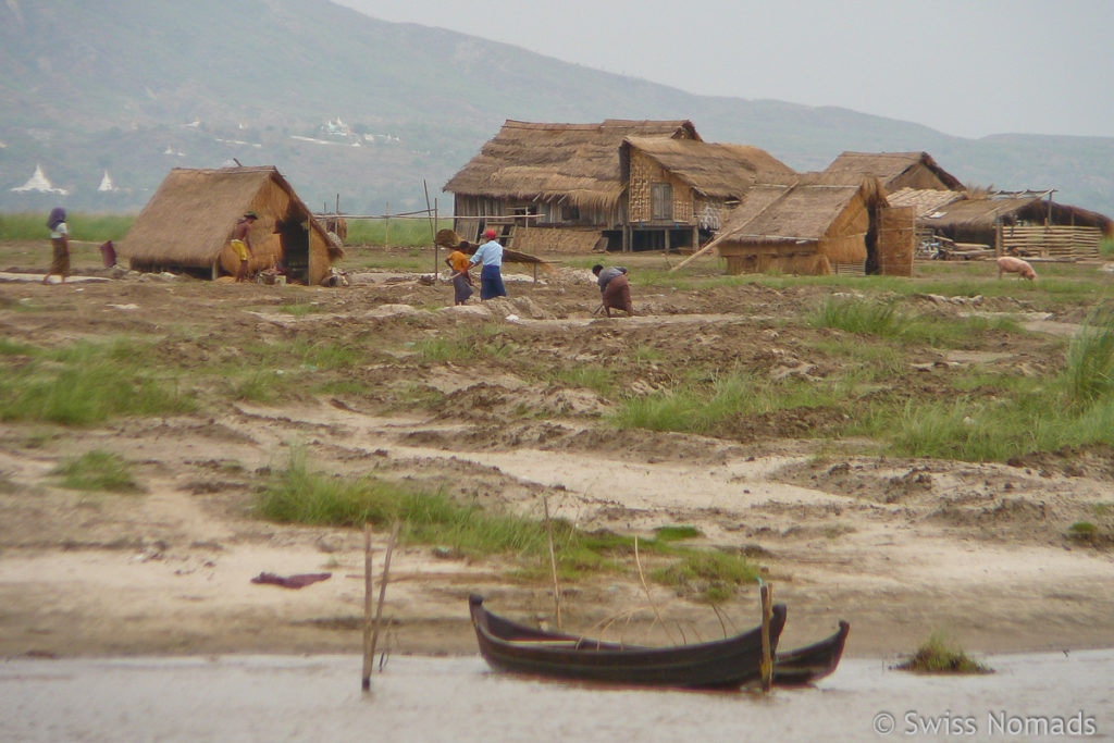 Boots Fahrt auf dem Irrawaddy