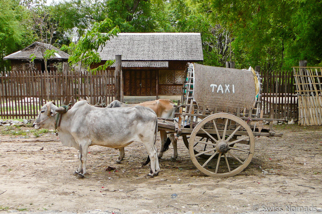 Burmesisches Taxi in Mingun bei Mandalay