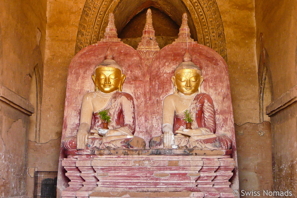 Doppel Buddhas im Dhammayangyi Tempel
