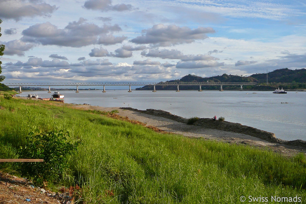 Aussicht auf den Irrawaddy Fluss bei Pyay in Burma