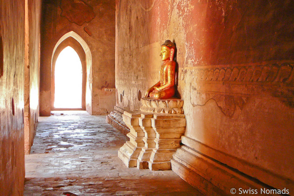 Buddha in der Sulamani Pagode in Bagan