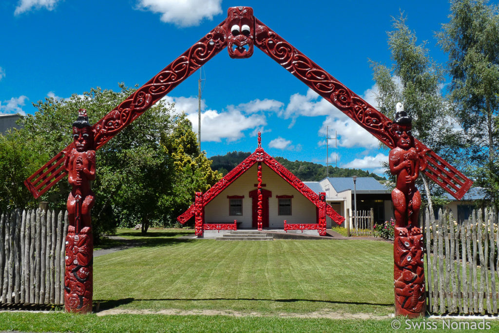 Taumaruni Maori Meeting Haus