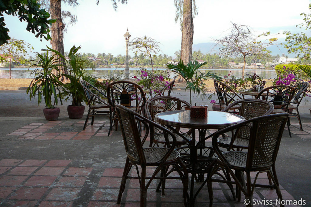 Aussicht vom Gartenrestaurant des Bokor Mountain Lodge 