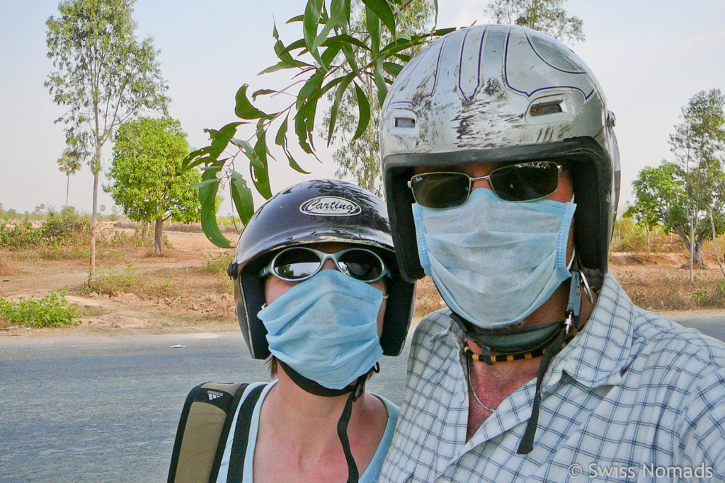Motorradfahrer in Kambodscha