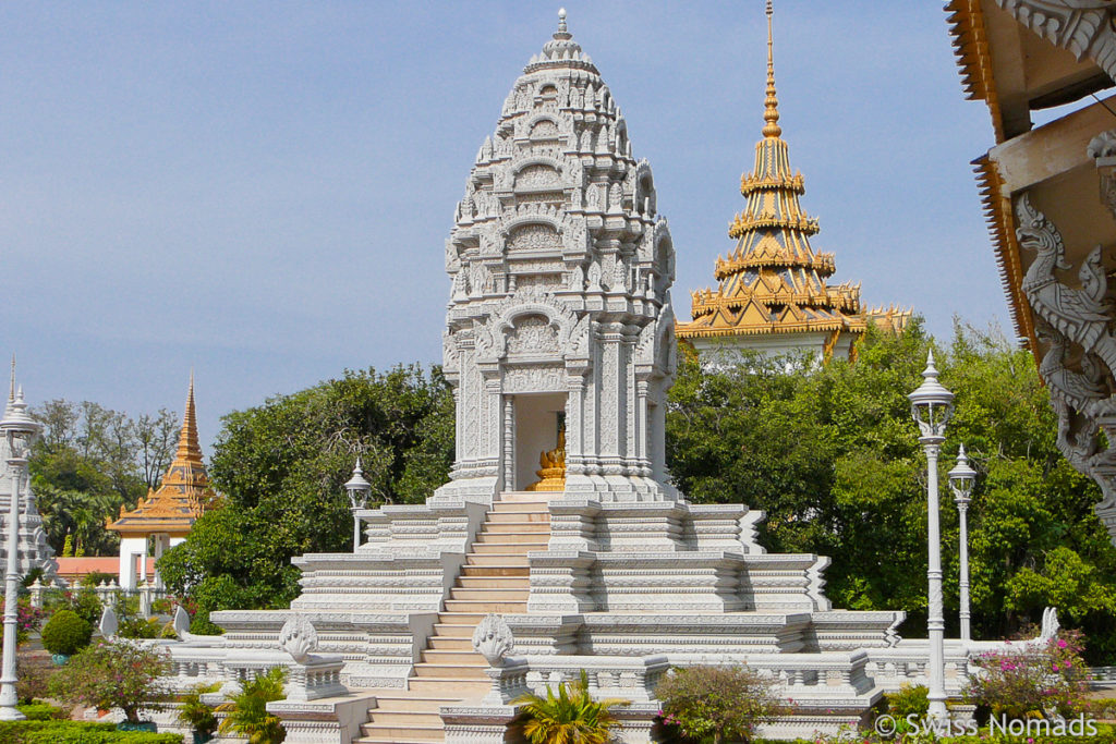 Stupa bei der Silber Pagode in Phnom Penh 