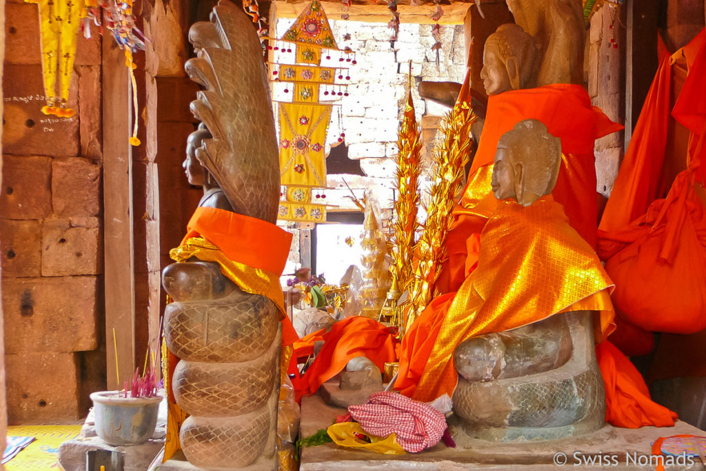 Buddhas im Wat Banan bei Battambang 