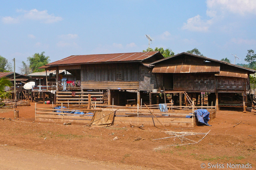 Dorf auf dem Bolaven-Plateau bei Pakse 