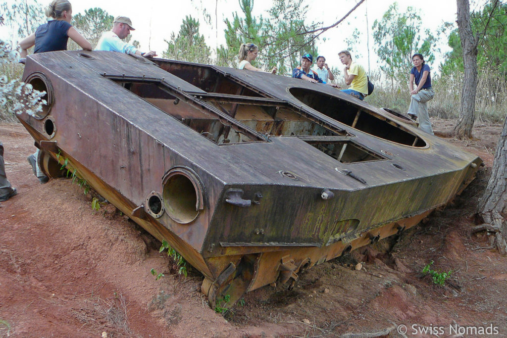 Russischer Panzer bei Phonsavan