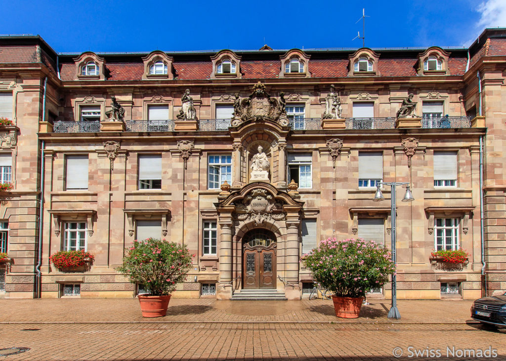 Eingang zum Stadthaus Speyer 