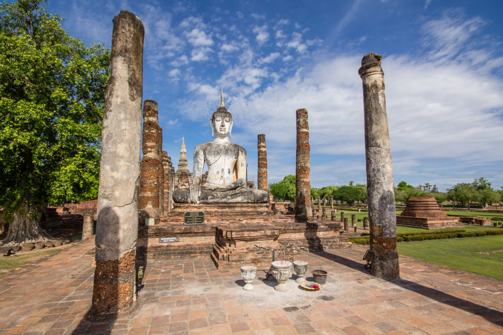 Buddha im Wat Mahathat in Sukhothai