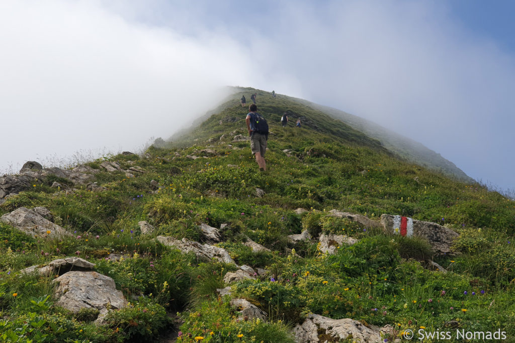 Aufstieg zum Gipfel Leistchamm Wanderung