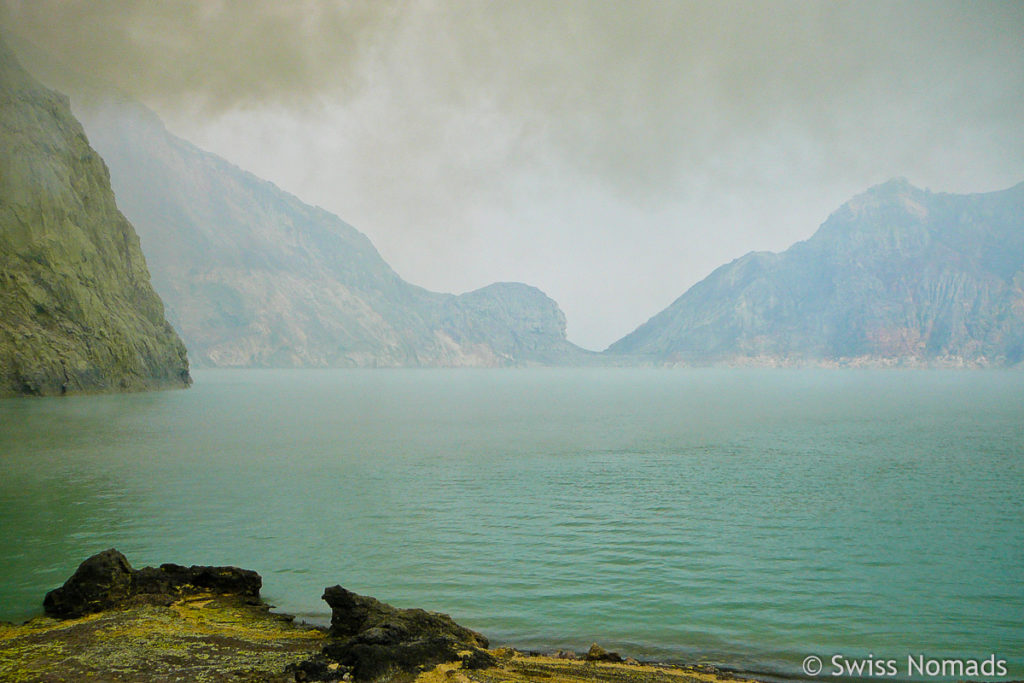 Kratersee Kawah Ijen auf Java